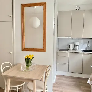 Appartement Just Renovated Stylish Nordic By Tram Stop, Helsinki