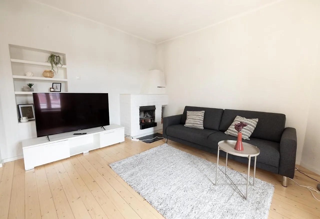 Poista 2Ndhomes Spacious And Unique 1Br Apartment In Punavuori Helsinki