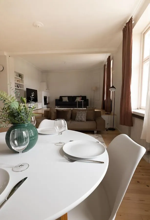 Poista 2Ndhomes Spacious And Unique 1Br Apartment In Punavuori Helsinki