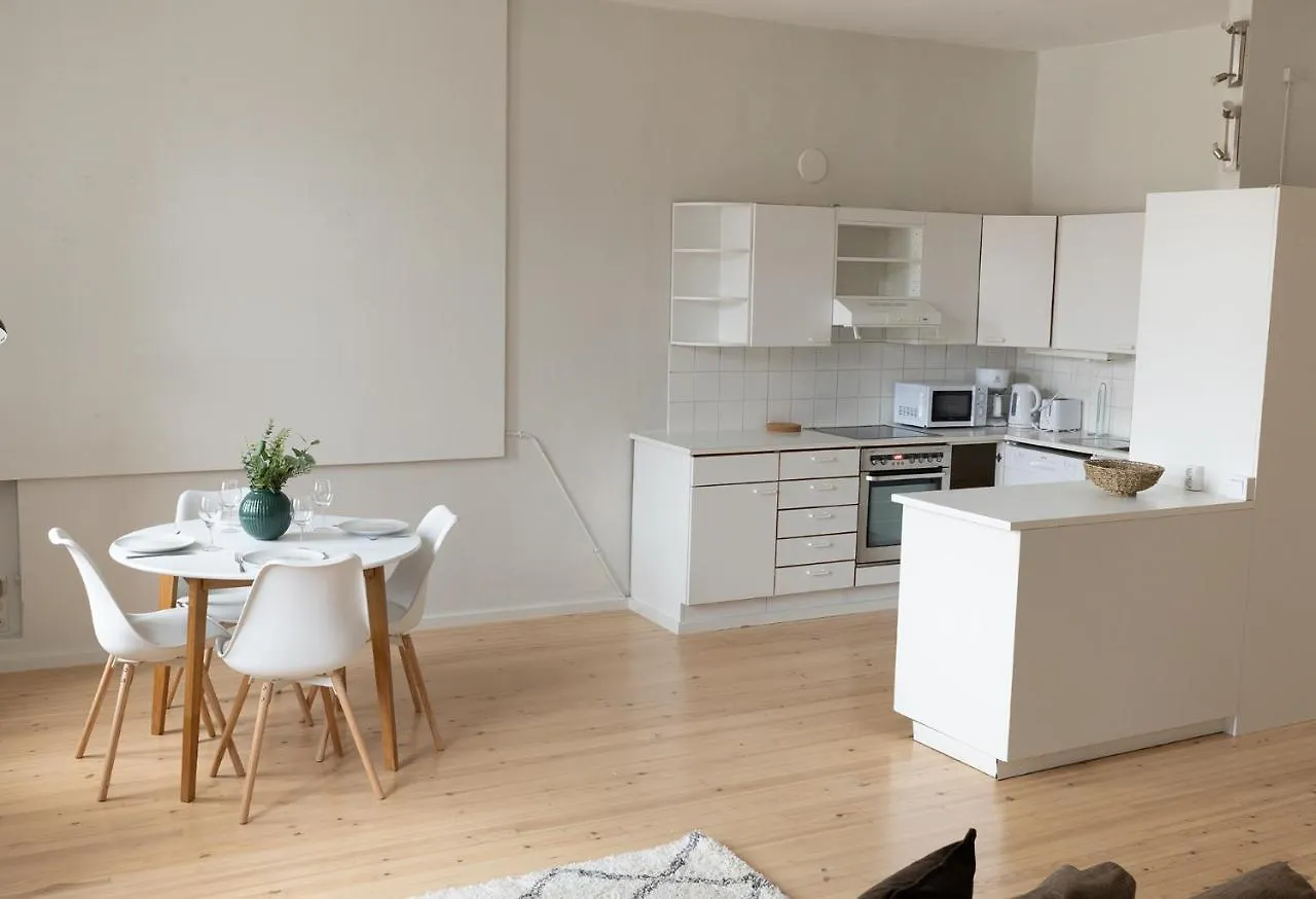Poista 2Ndhomes Spacious And Unique 1Br Apartment In Punavuori Helsinki